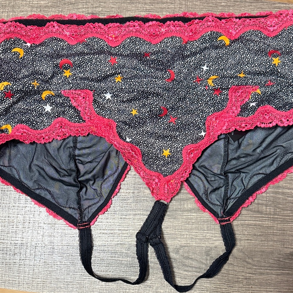 NWT Torrid Lace Trim Bralette - Sz 4 - Picture 4 of 5